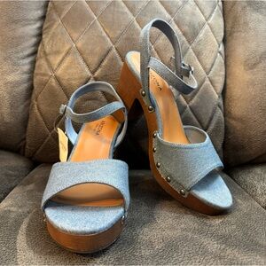 Arizona Jean Co Heather Denim Strap On Sandals Size 8.5 M